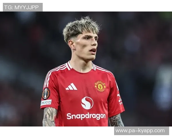 凯尔凯兹在安菲尔德连线进球琼斯感慨享受比赛氛围