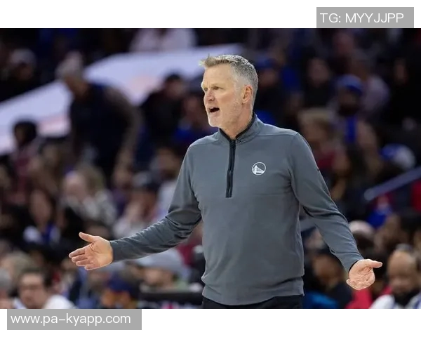 科尔称赞追梦表现出色强调防守领导力冲击力和传球能力